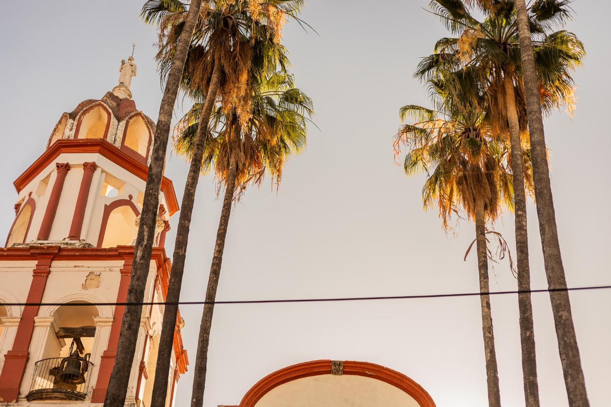 Casa De Hospedaje -La Abadia De San Pedro Guadalajara Exteriör bild
